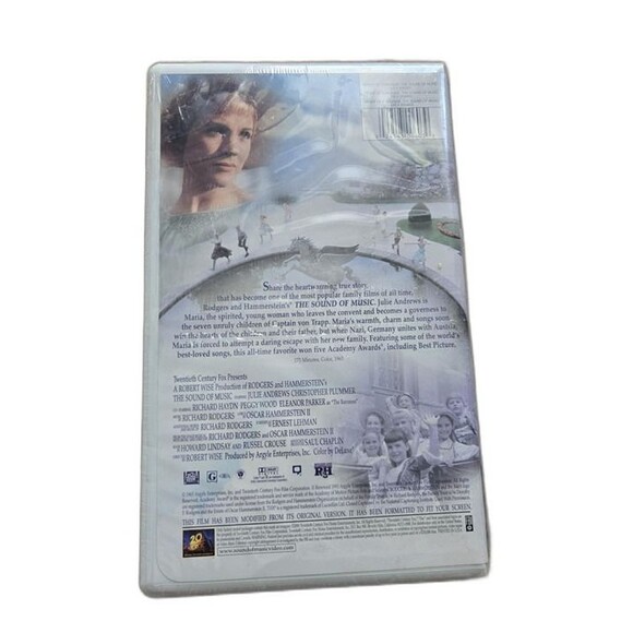 The Sound of Music (1965) w/ Julie Andrews - Picture 2 of 2